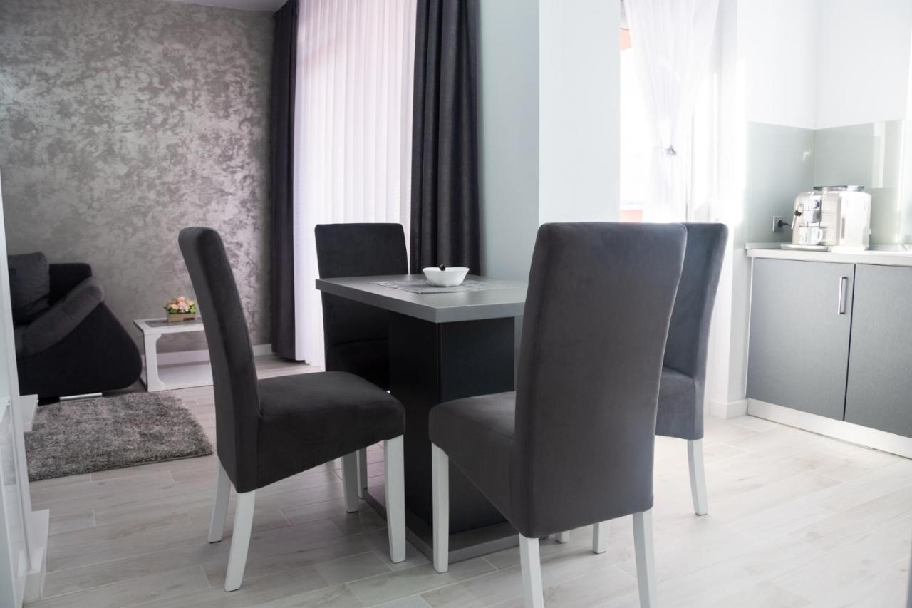 Gala Residence In Oradea Eksteriør billede